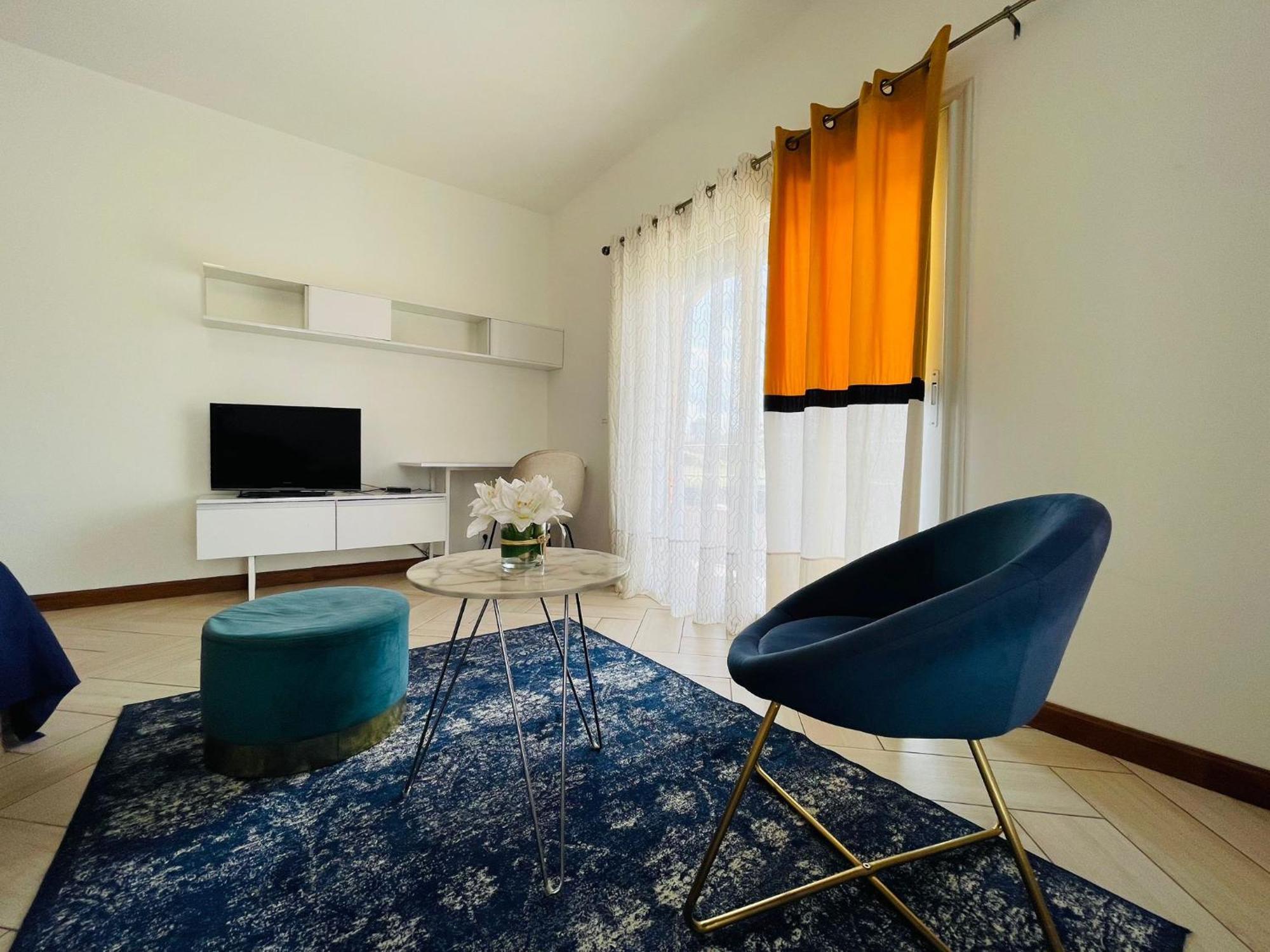 Tia Vahine Hotel Ivato  Luaran gambar